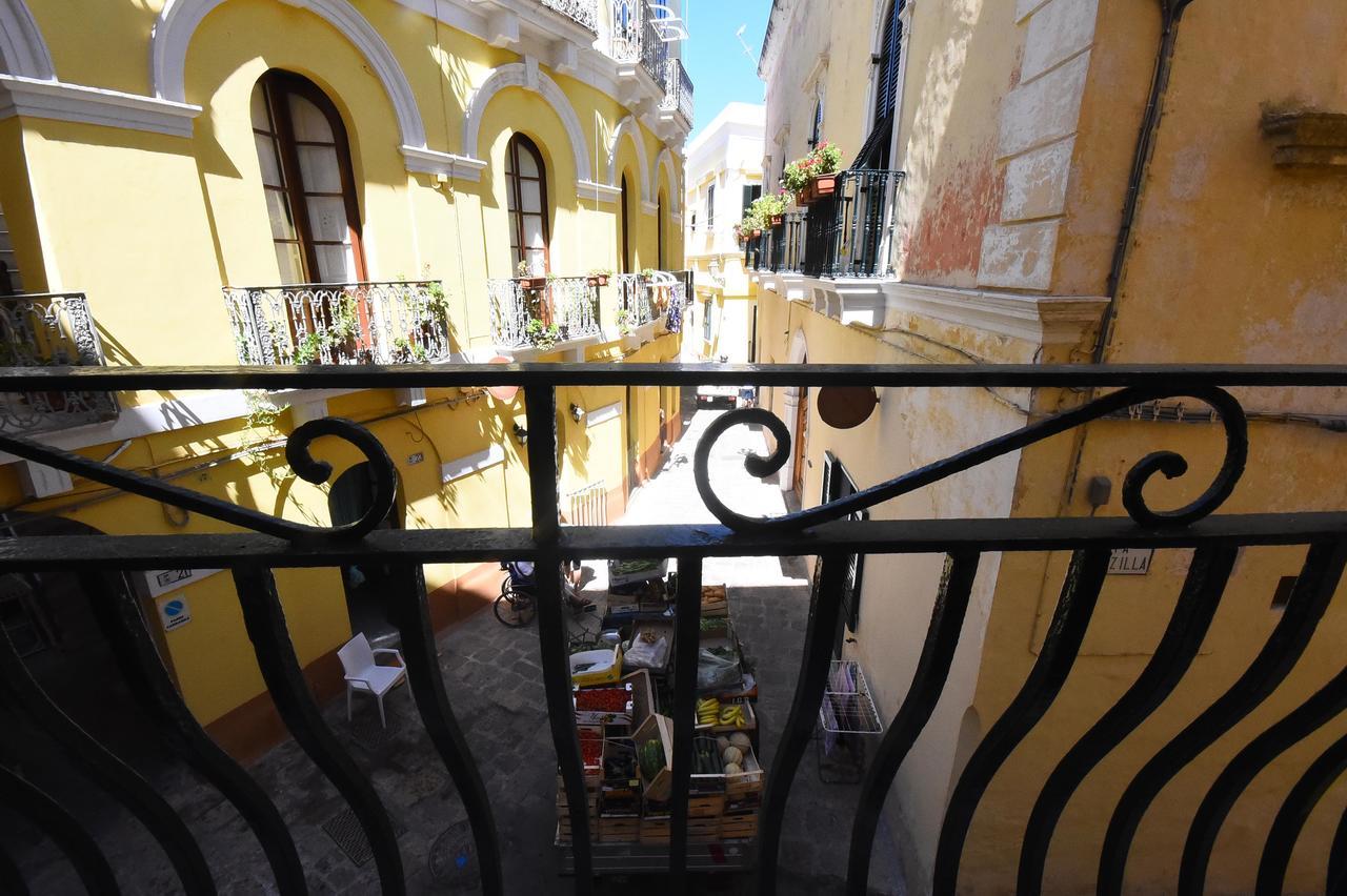 B&B Laura - Luxury Rooms Gallipoli Exterior foto