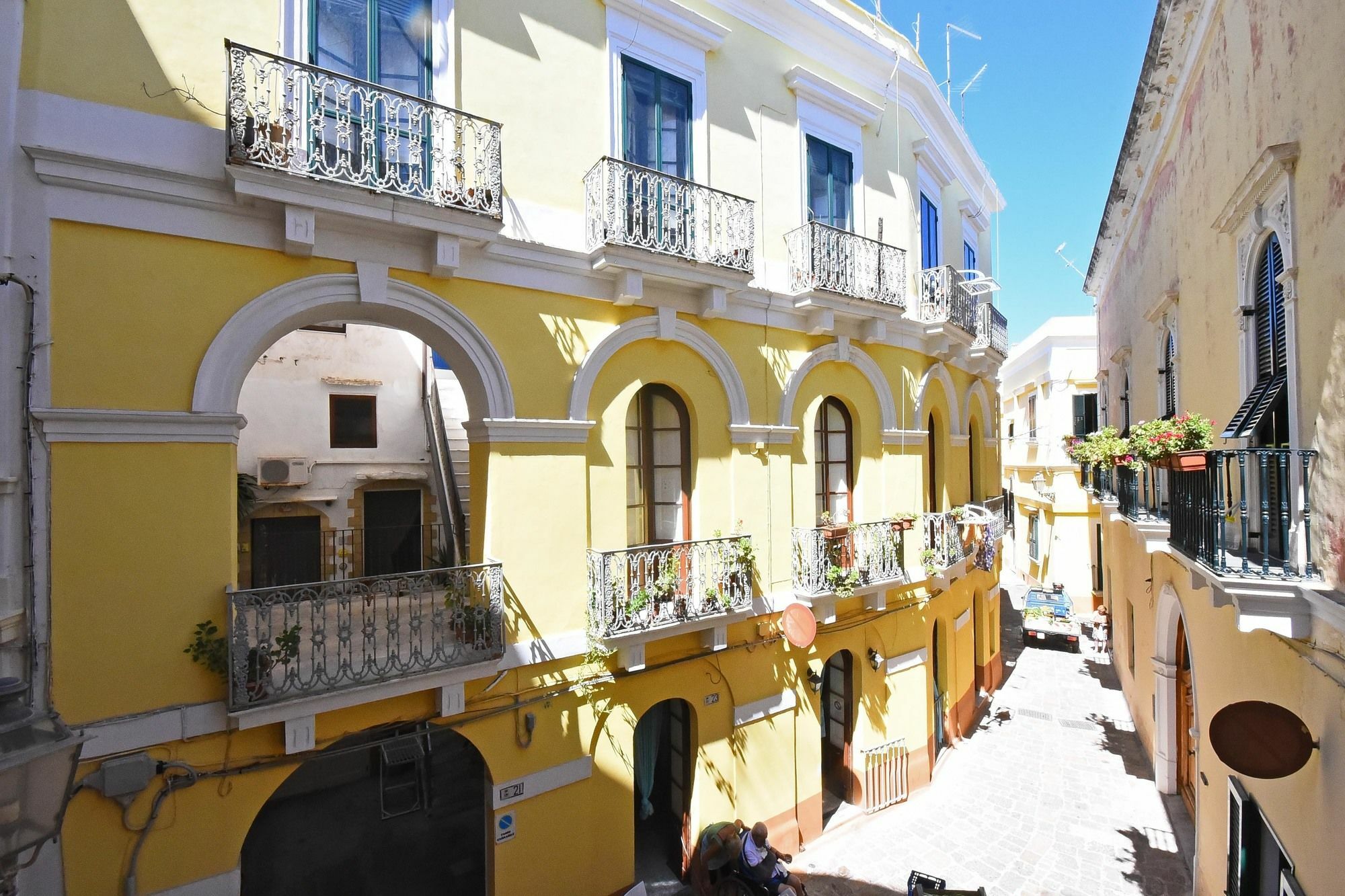 B&B Laura - Luxury Rooms Gallipoli Exterior foto
